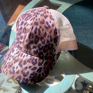 Cute, never worn C.C. Ponytail trucker hat